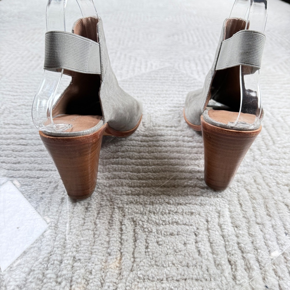 Donald J Pliner Khole Peep Toe Sandal Womens 7.5 Silver Block Heel Bootie Dressy - Picture 4 of 14